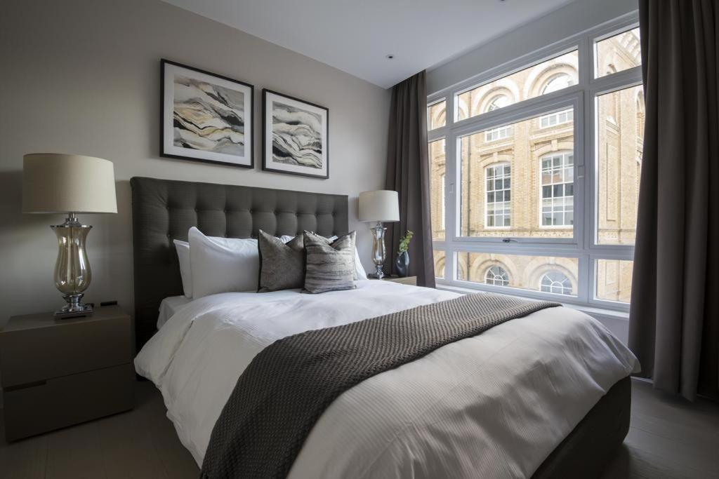 Buckingham Palace Residences By Aeria Apartments ลอนดอน ภายนอก รูปภาพ
